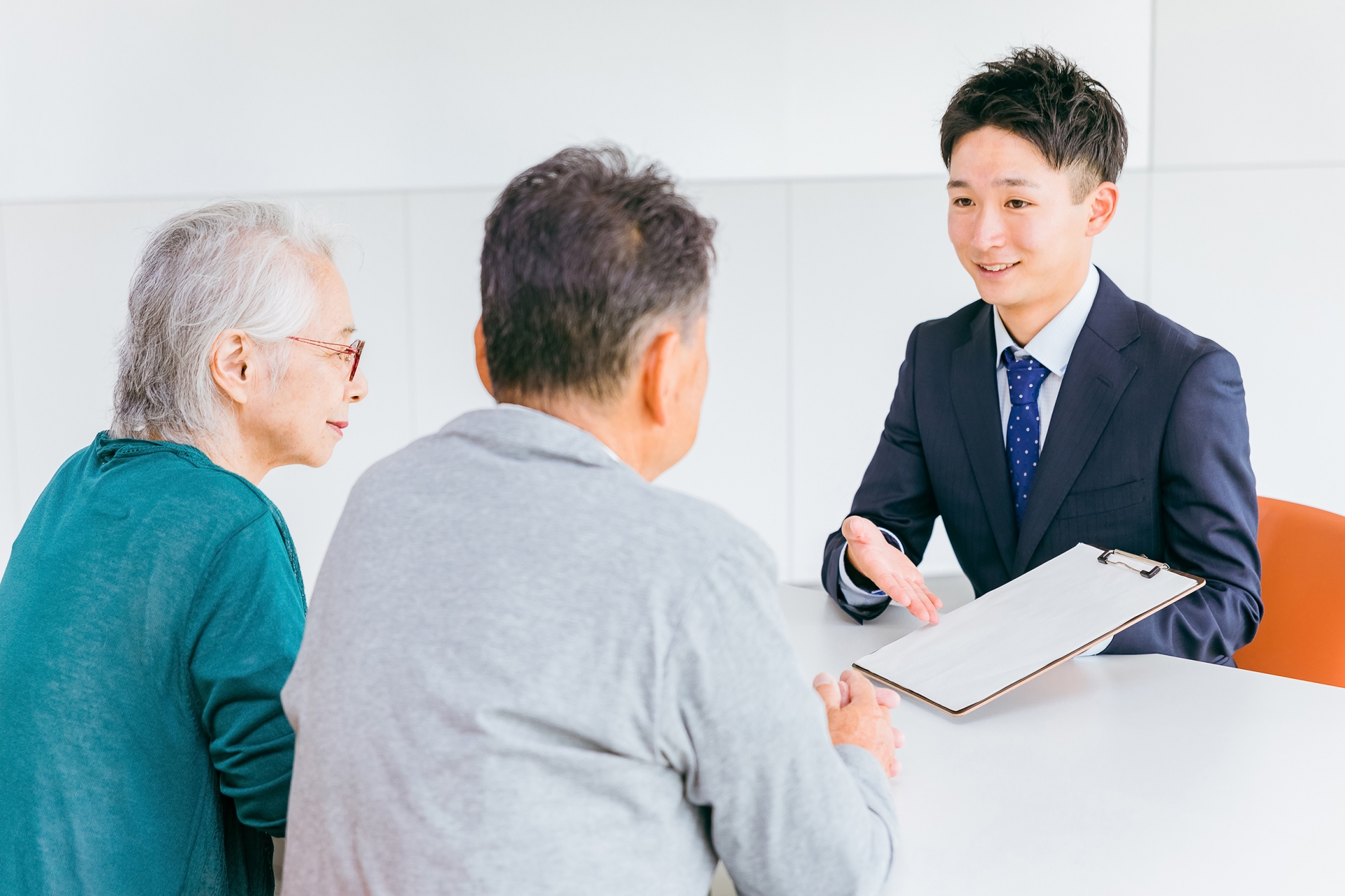 委任契約とはのサムネイルイメージ